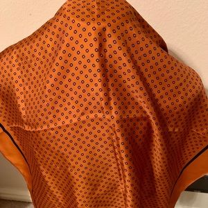 Chase Scarf, big square, orange and Navy